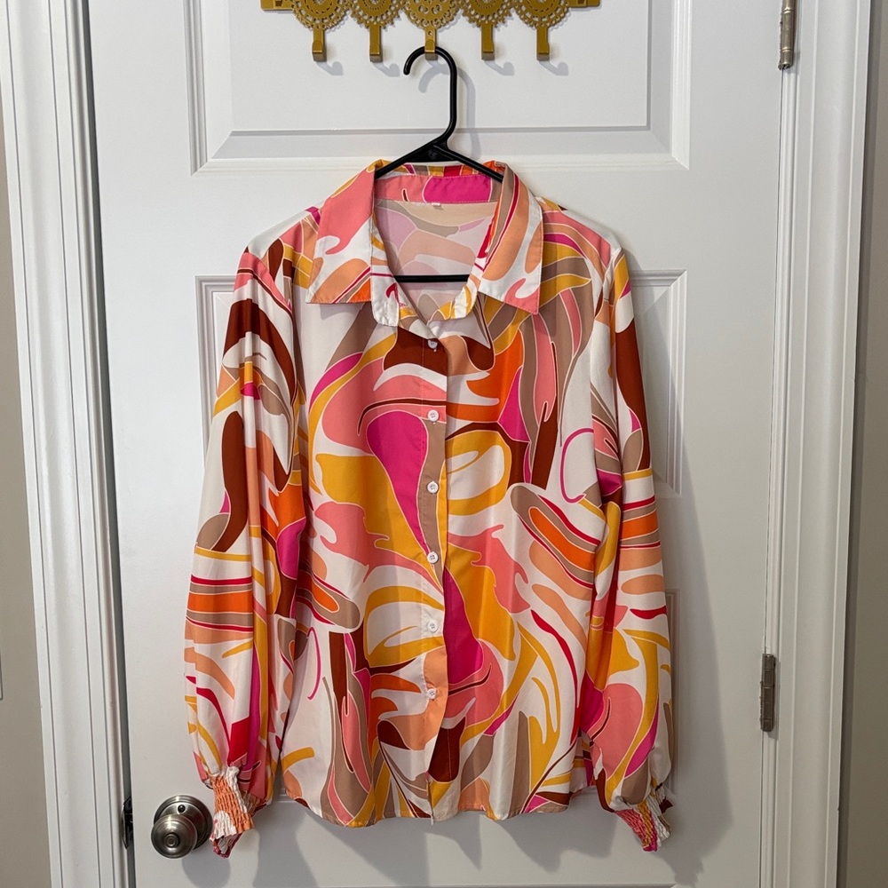 Colorful Abstract Button-Up Blouse XL